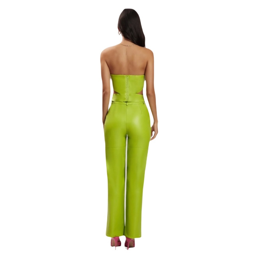 Meshki 2-Pc Sz Small Green Crop Top worn Em­ma Her­nan as in Sell­ing Sun­set - Picture 3 of 16